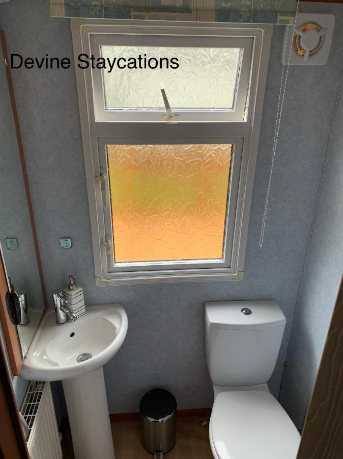 Devine Staycations At 38 Riverside Hawick Exterior foto